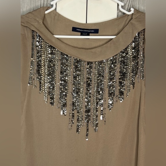 239. French Connection Beaded/Sequin Blouse size 8 - Picture 2 of 8